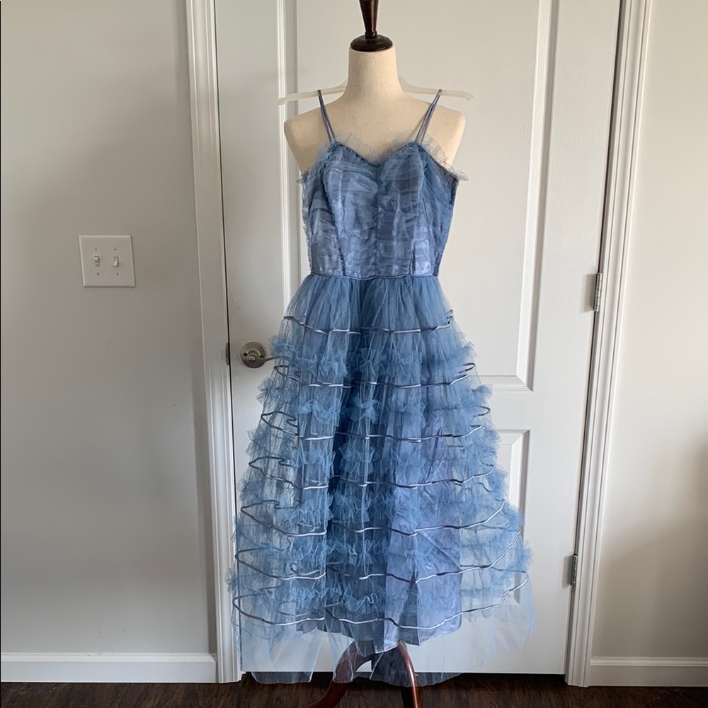 Elegant Blue Ruffled Dress